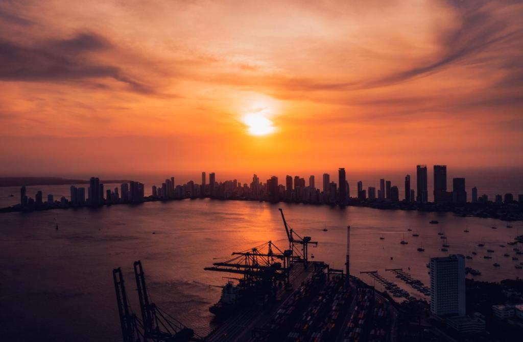 Neos Hotel Cartagena المظهر الخارجي الصورة